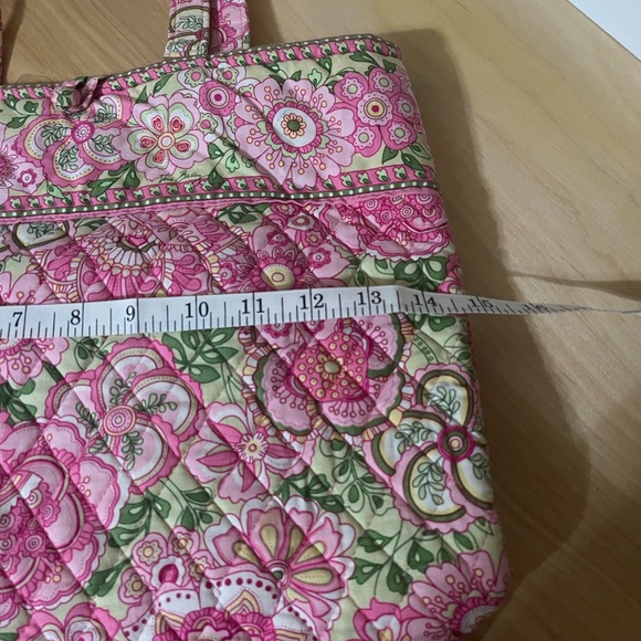 Vera Bradley Tote Bag - Picture 4 of 6